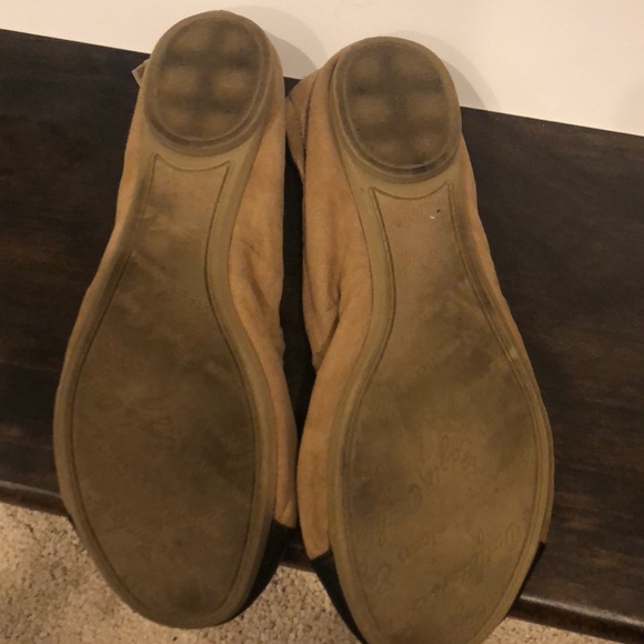 American Eagle cap toe flats - Picture 4 of 6